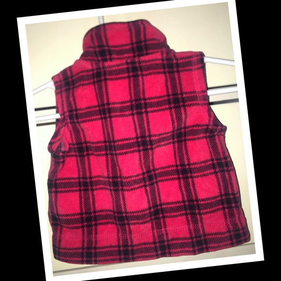3/$20 •Carters fleece 3m baby vest🖍EUC🖍 - Picture 2 of 3